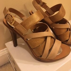 Kors Elodie Distressed Leather Heel Sandal
